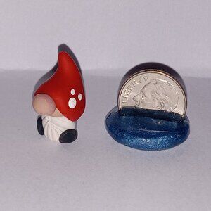 🎯 10 for $10 / Miniature Fairy Garden Gnome Figure